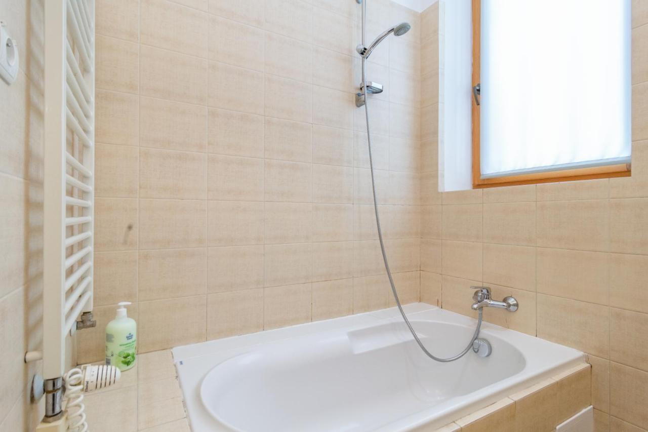 House Of Frida Apartment Krakow Bagian luar foto