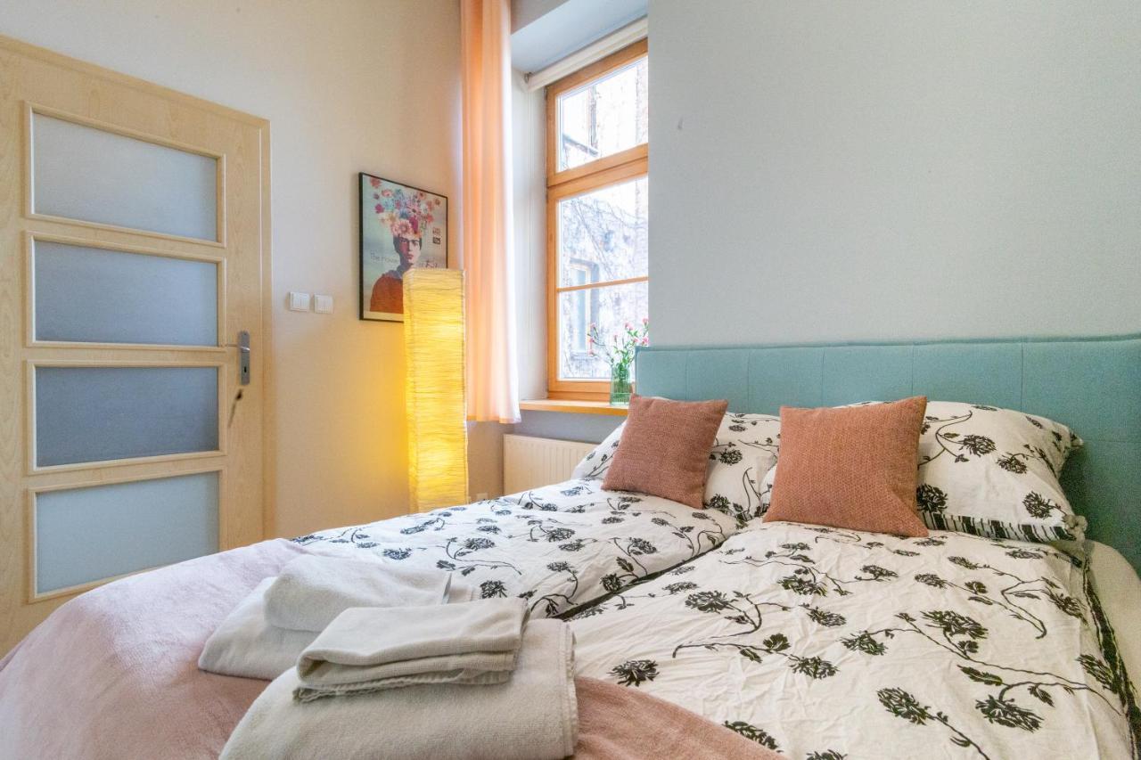 House Of Frida Apartment Krakow Bagian luar foto